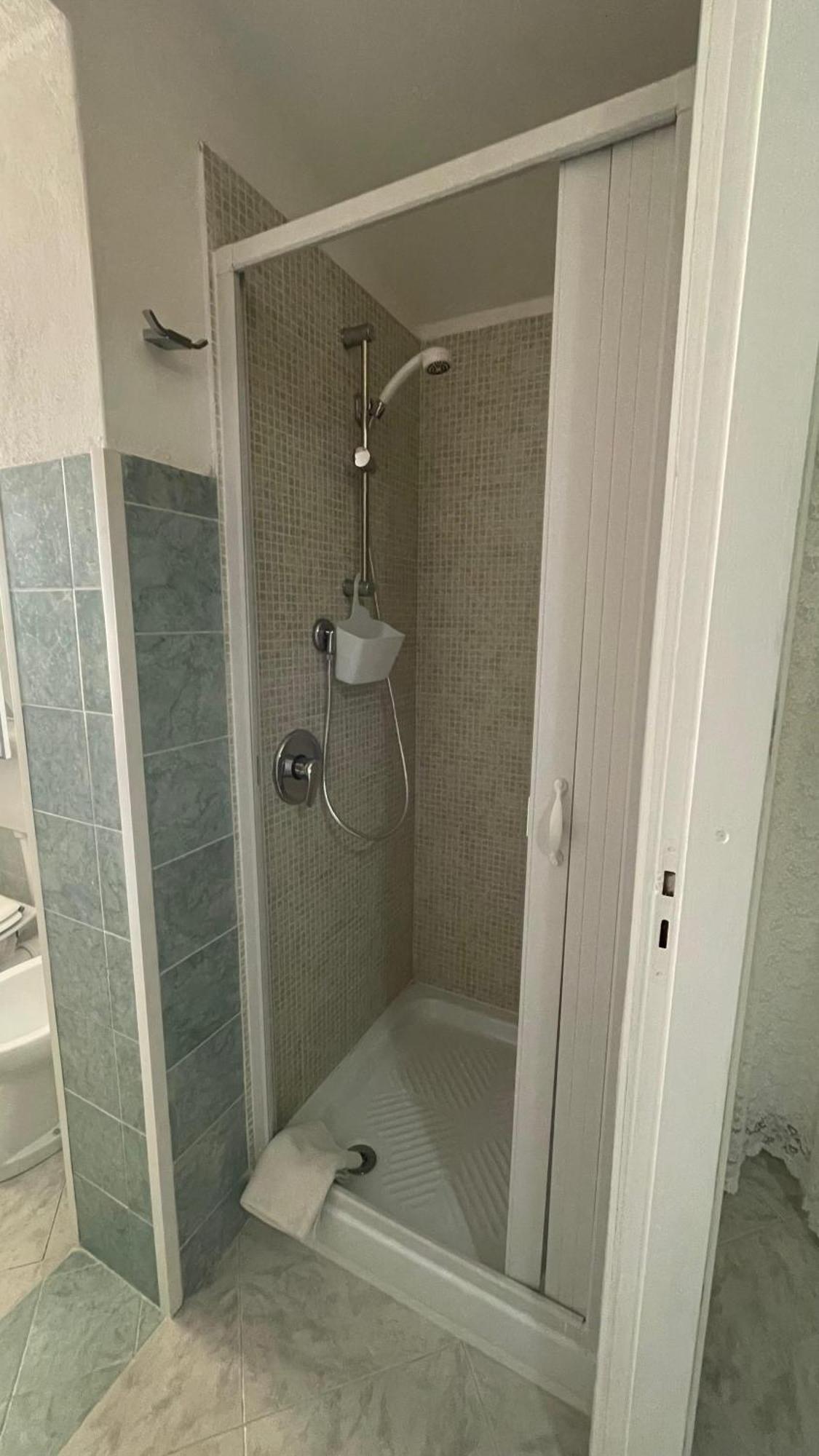 Casa Vacanze Da Roberta A Pochi Km Da Oristano Simaxis Екстер'єр фото